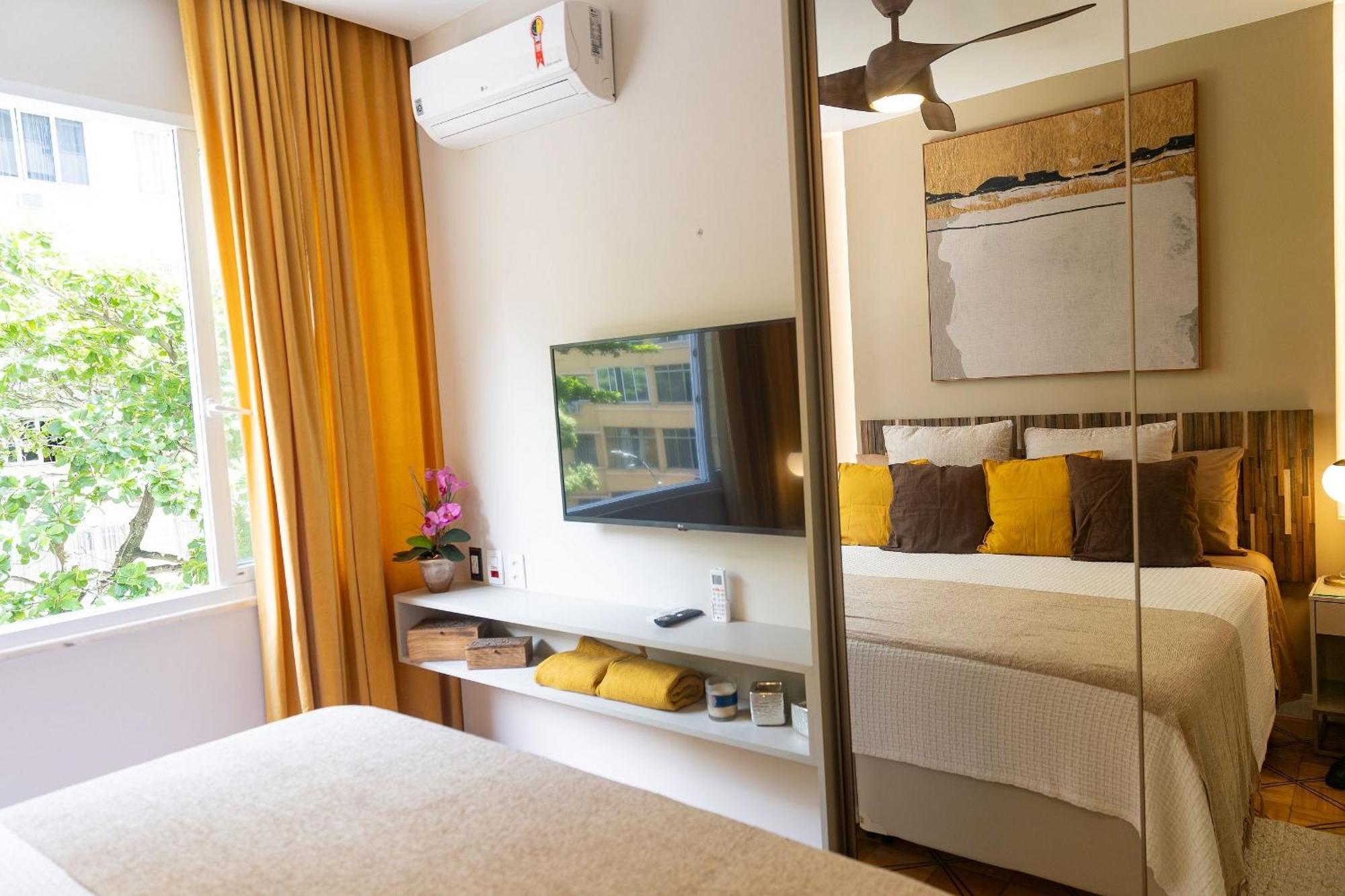 Moderno Em Copacabana, A 100m Da Apartment *