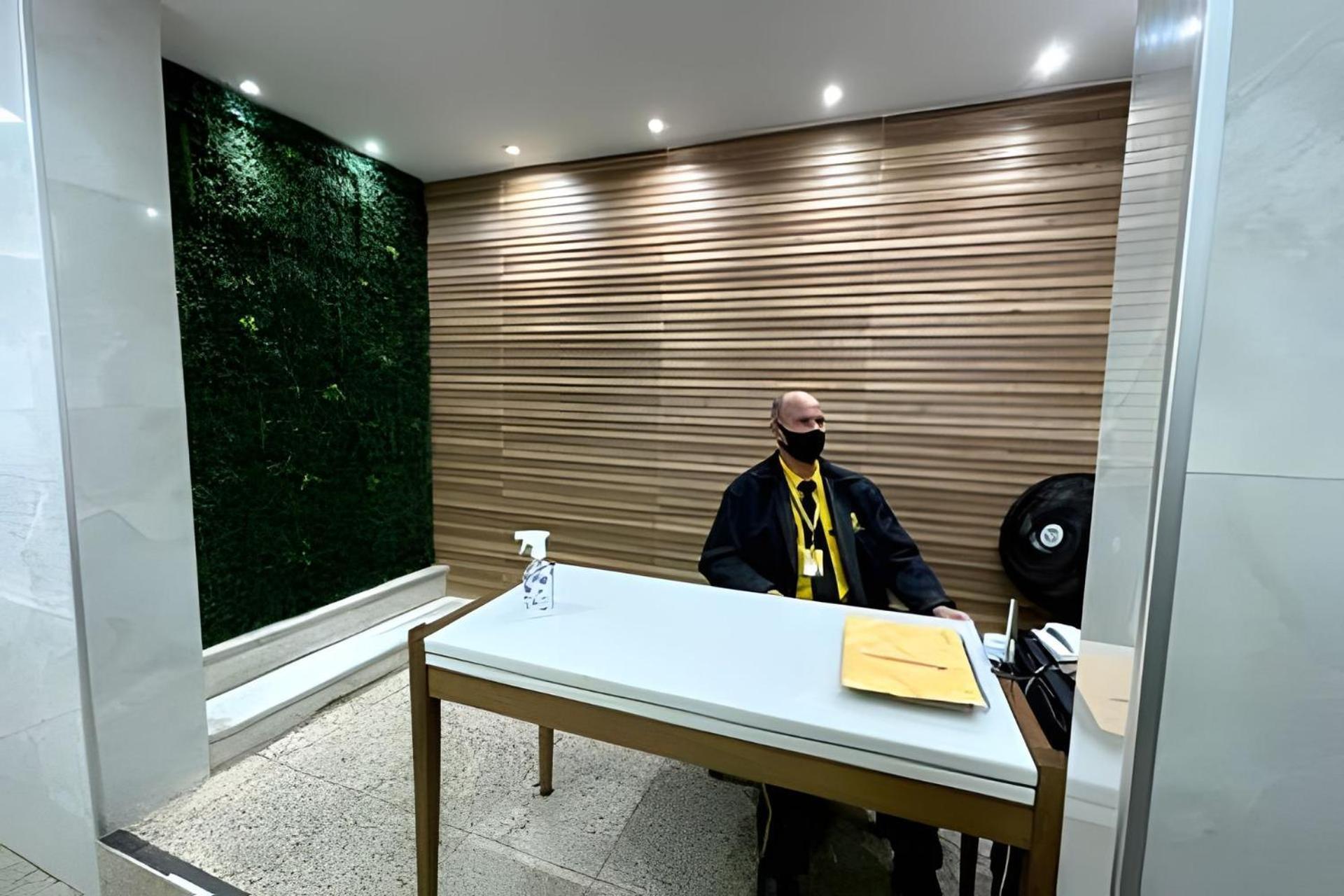 Moderno Em Copacabana, A 100m Da Apartment *